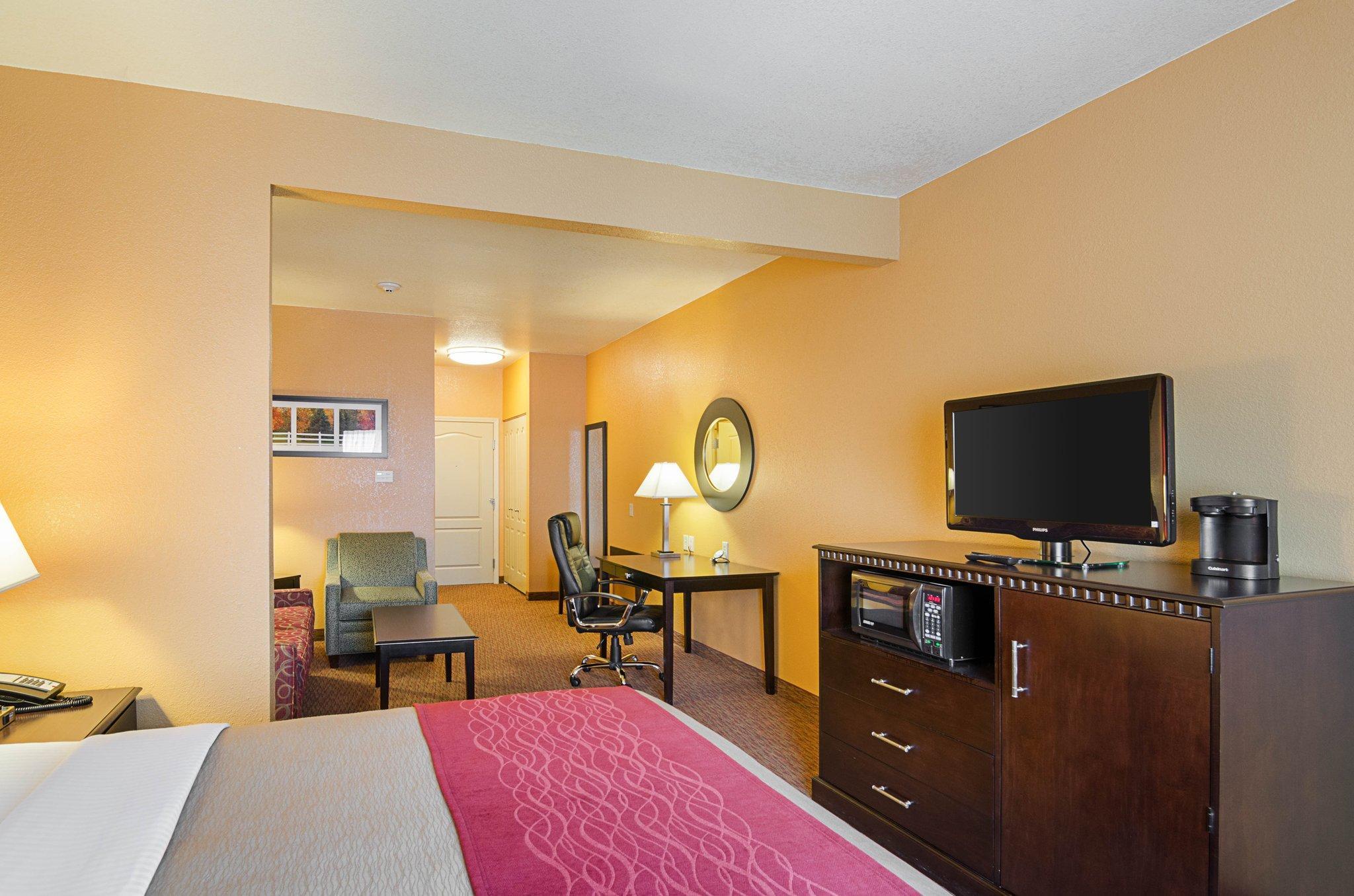 Comfort Inn & Suites Orange - Montpelier Esterno foto