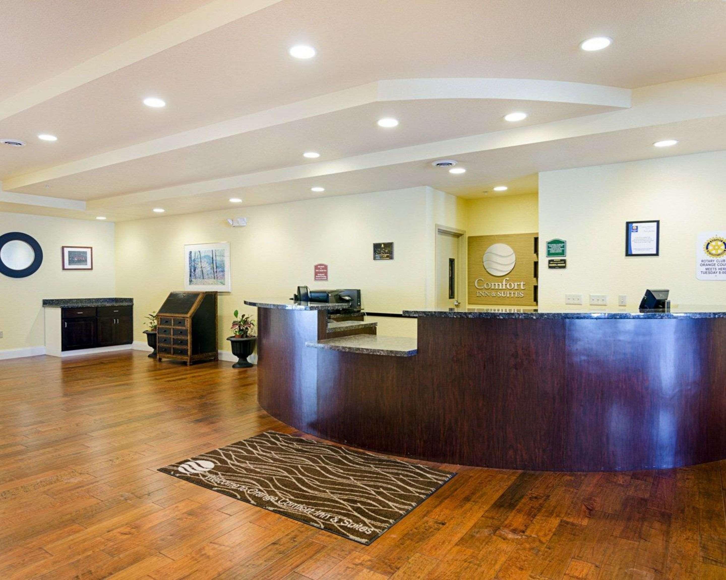 Comfort Inn & Suites Orange - Montpelier Esterno foto