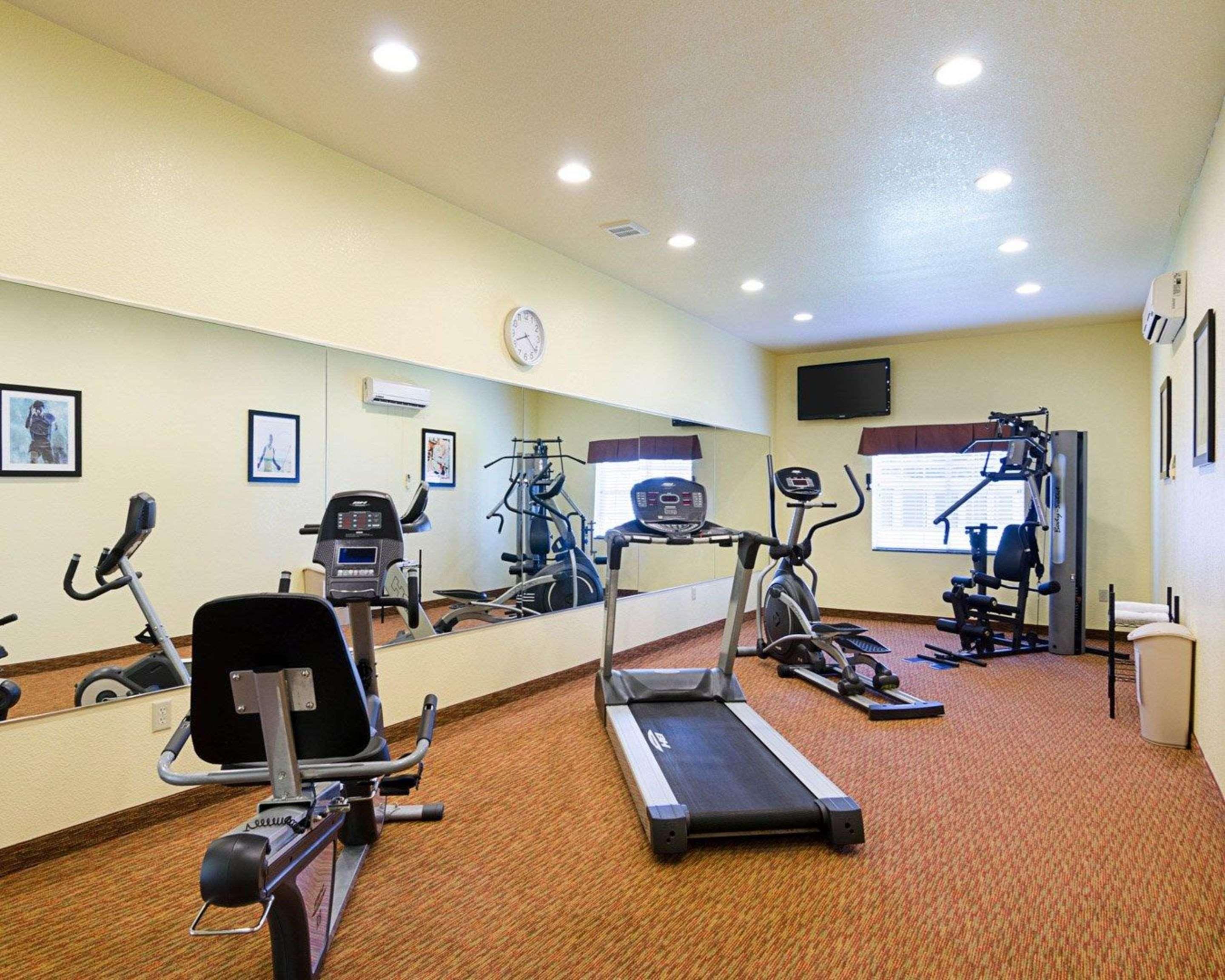 Comfort Inn & Suites Orange - Montpelier Esterno foto