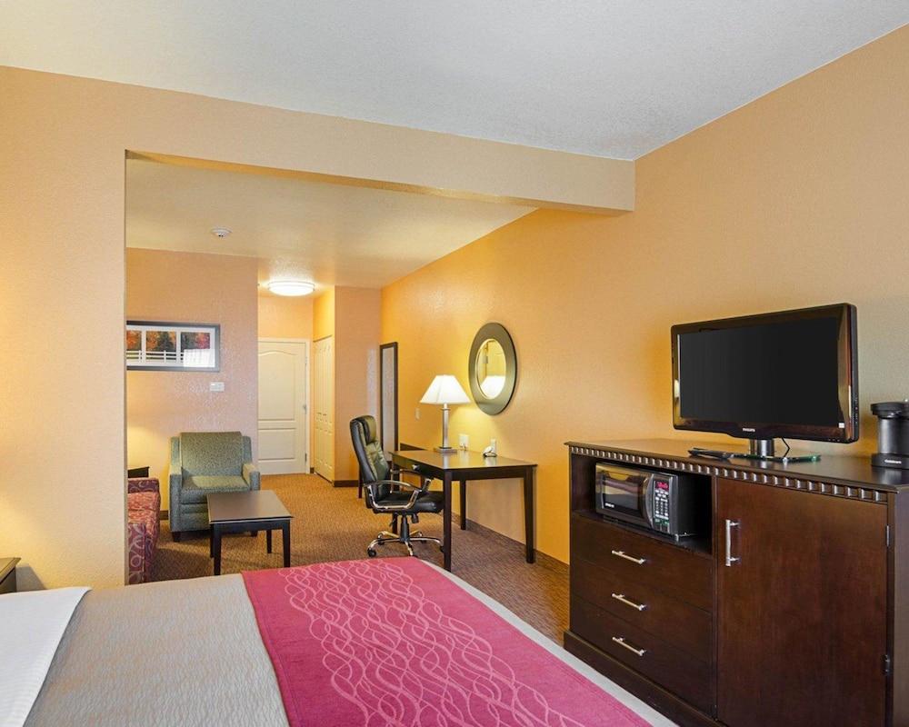 Comfort Inn & Suites Orange - Montpelier Esterno foto