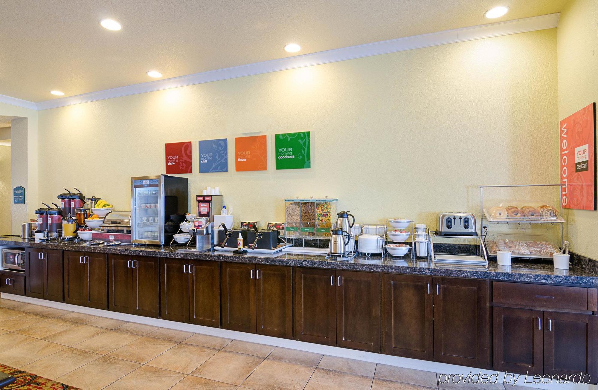 Comfort Inn & Suites Orange - Montpelier Esterno foto