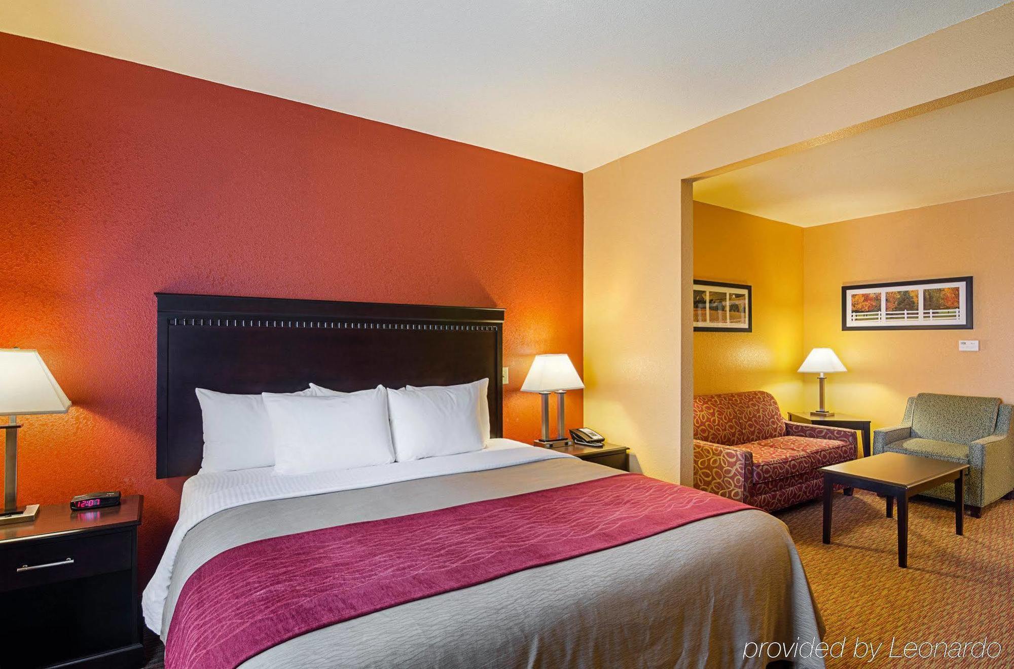 Comfort Inn & Suites Orange - Montpelier Esterno foto
